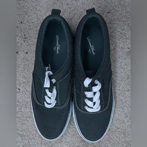 NWT Grey Tennis Shoes